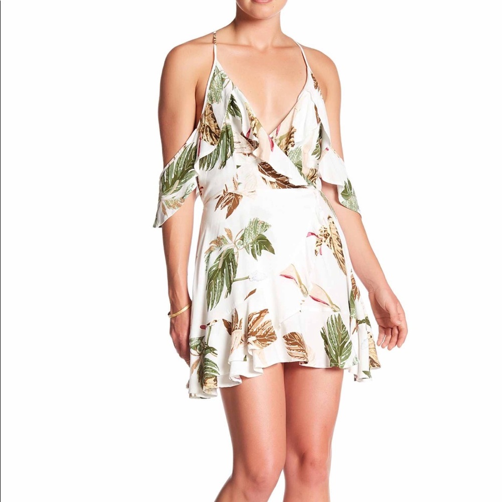 Dress Forum | Off-the-Shoulder Dress